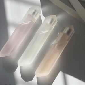 KKW Crystal Gardenia — HALF full